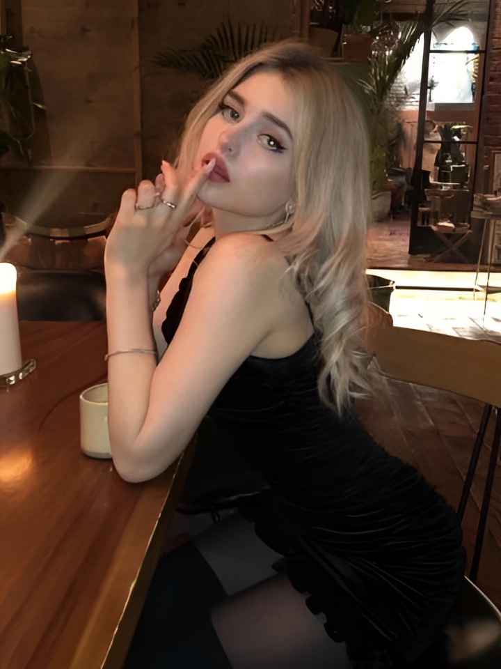 Индивидуалка Ася, доступна для личного знакомства от 2500 руб