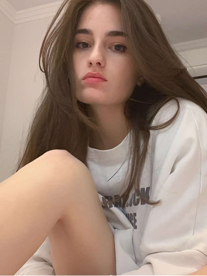 Елизавета привлекальеная девушка из Искитима цена от 2000 руб