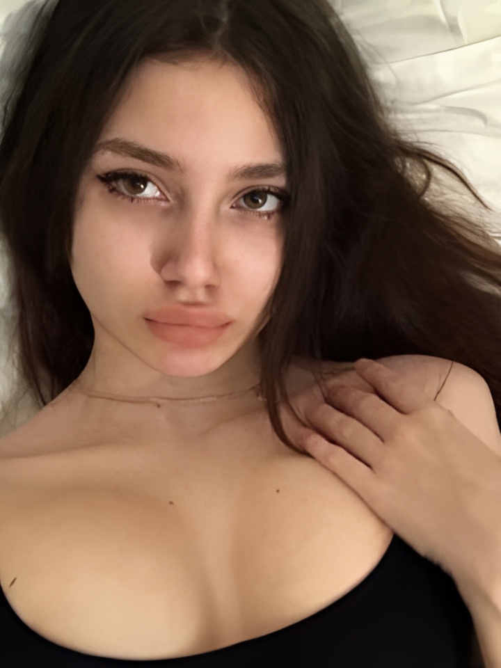 Милена привлекальеная девушка из Искитима цена от 1500 руб