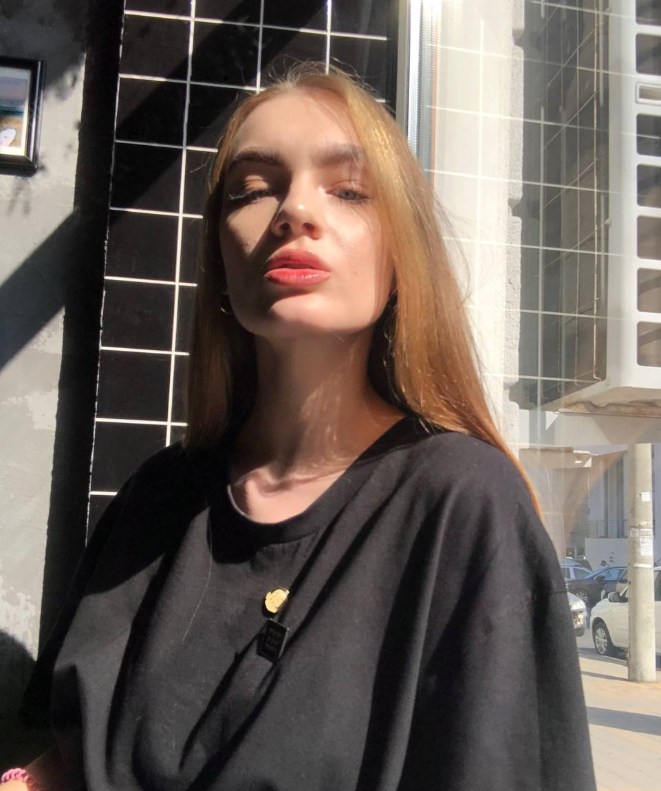 Индивидуалка Лена, доступна для личного знакомства от 3000 руб