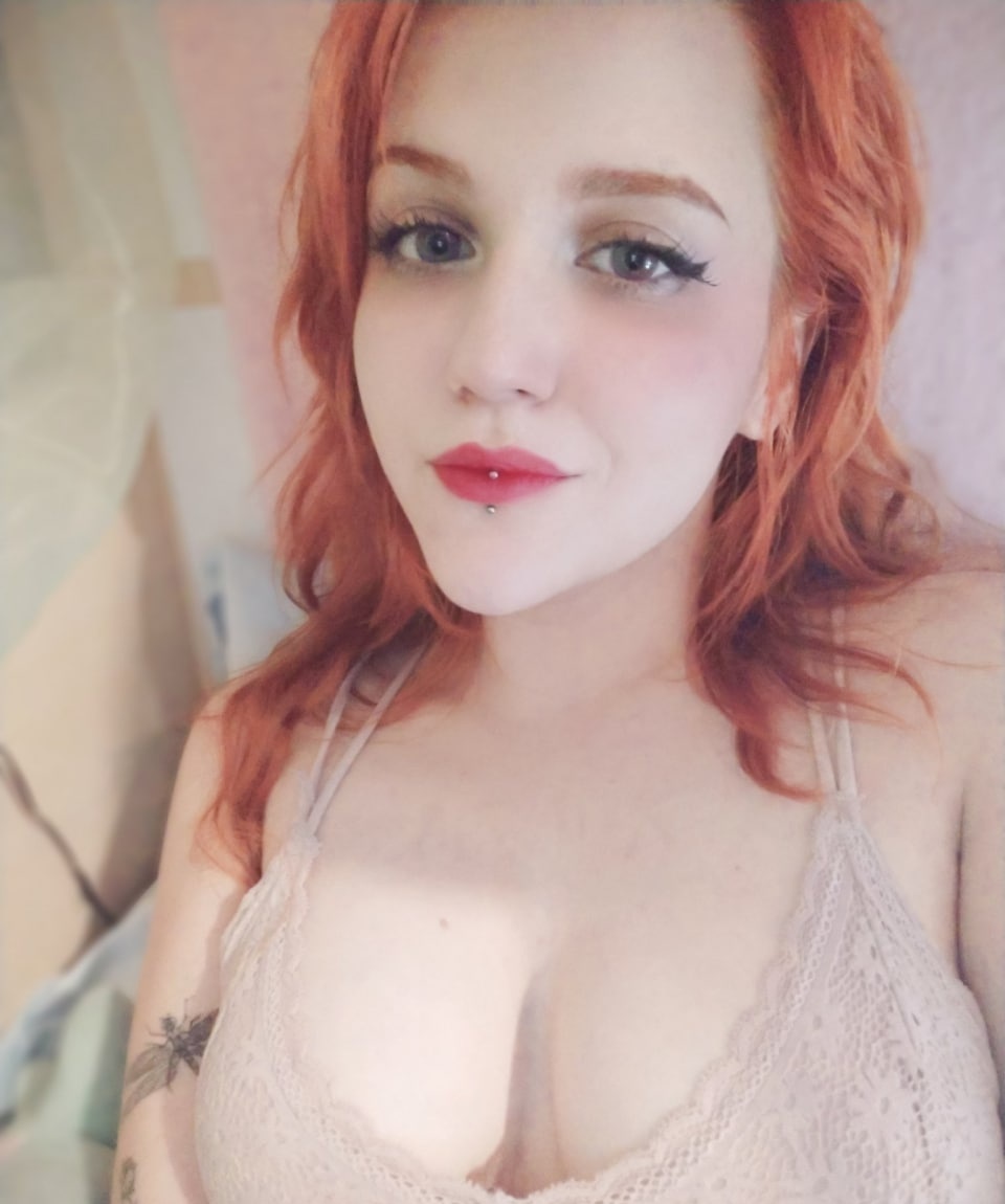 Тося привлекальеная девушка из Искитима цена от 5000 руб