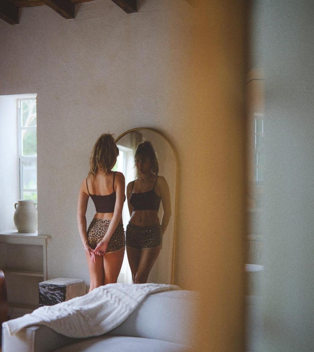 Анна привлекальеная девушка из Искитима цена от 4000 руб