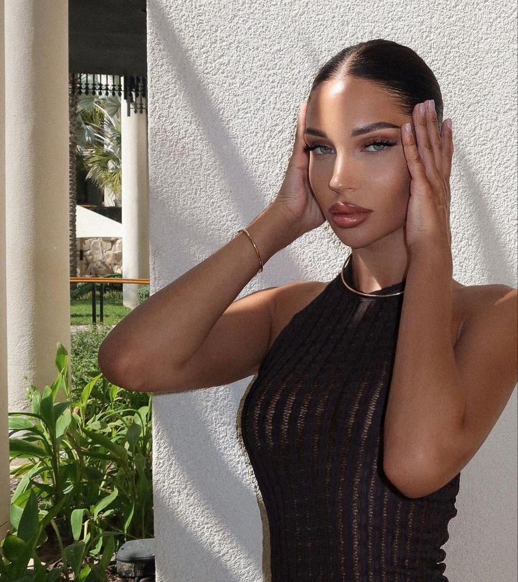 Марианна привлекальеная девушка из Искитима цена от 4000 руб