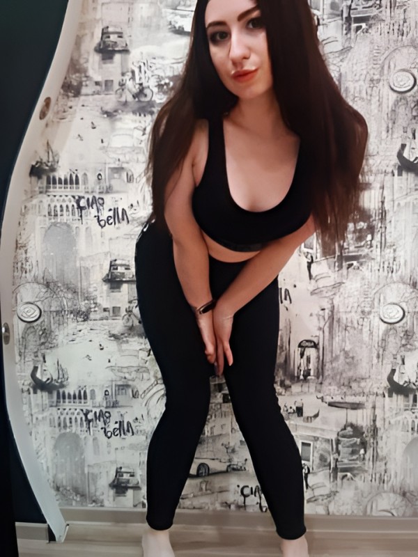 Катенька привлекательная девушка из Искитима цена от 2500 руб