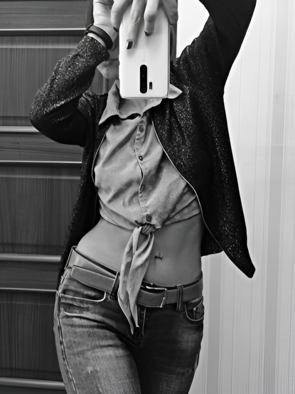 Лидия привлекательная девушка из Искитима цена от 3000 руб