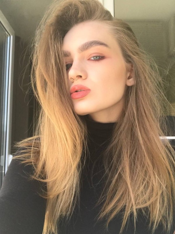 Лена привлекательная девушка из Искитима цена от 3000 руб