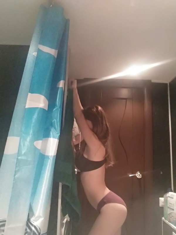 Оксанка привлекательная девушка из Искитима цена от 3000 руб